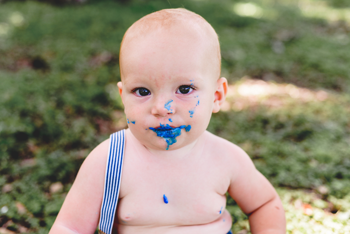 smile, eyes, blue, icing, cake, messy, cute