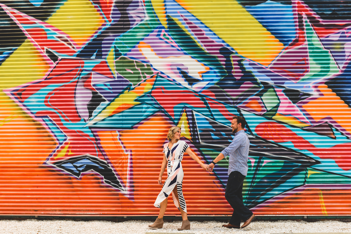 mural, holding hands, couple, colorful, graffiti 