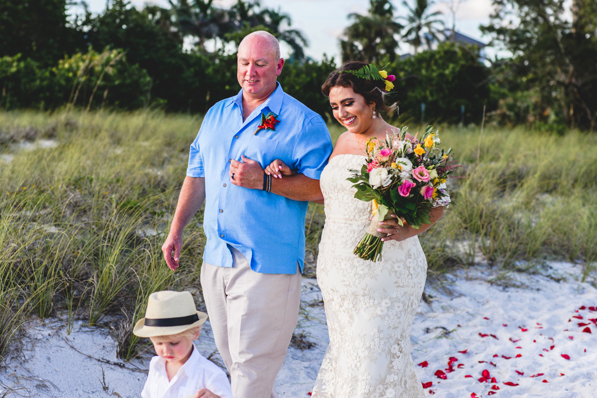 dad, daughter, bride, sand, wedding, bouquet