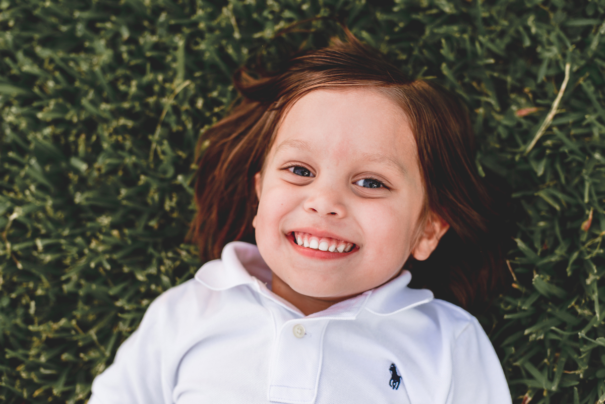 grass, field, portait, boy, smiling 