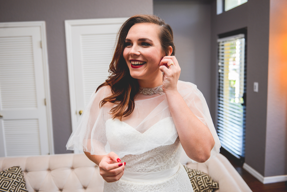 bride, old hollywood, hair, makeup, earrings, wedding