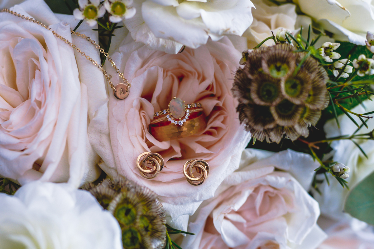 flowers, rings, earrings, necklace, gold