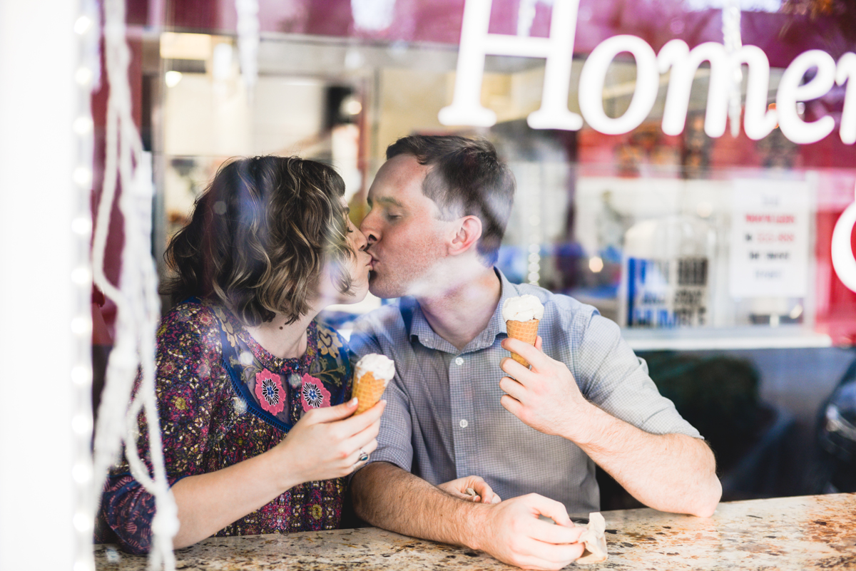 kissing, ice cream, window, ice cream shop, lights