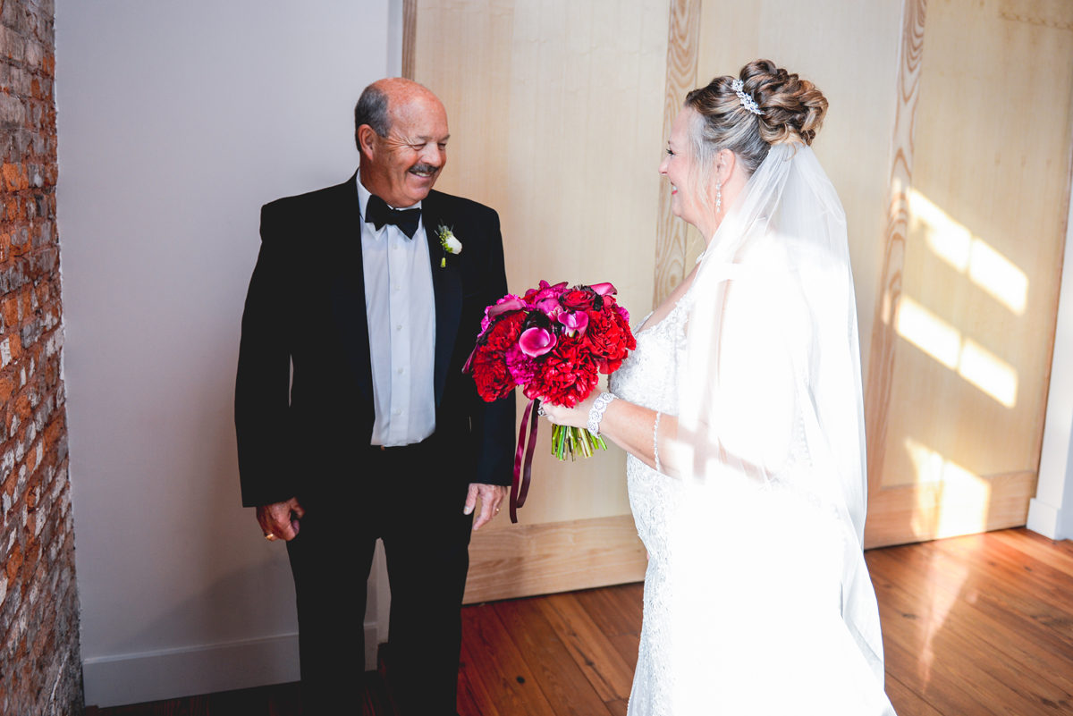 wedding day, father of the bride, bride, first look