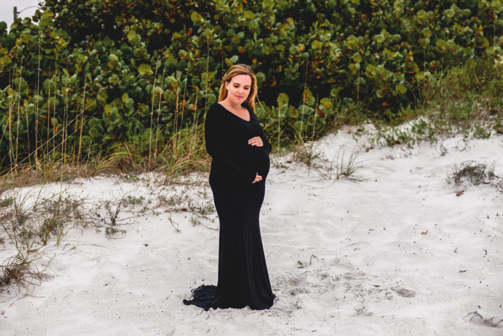 sand, dunes, maternity, baby bump, sea grapes