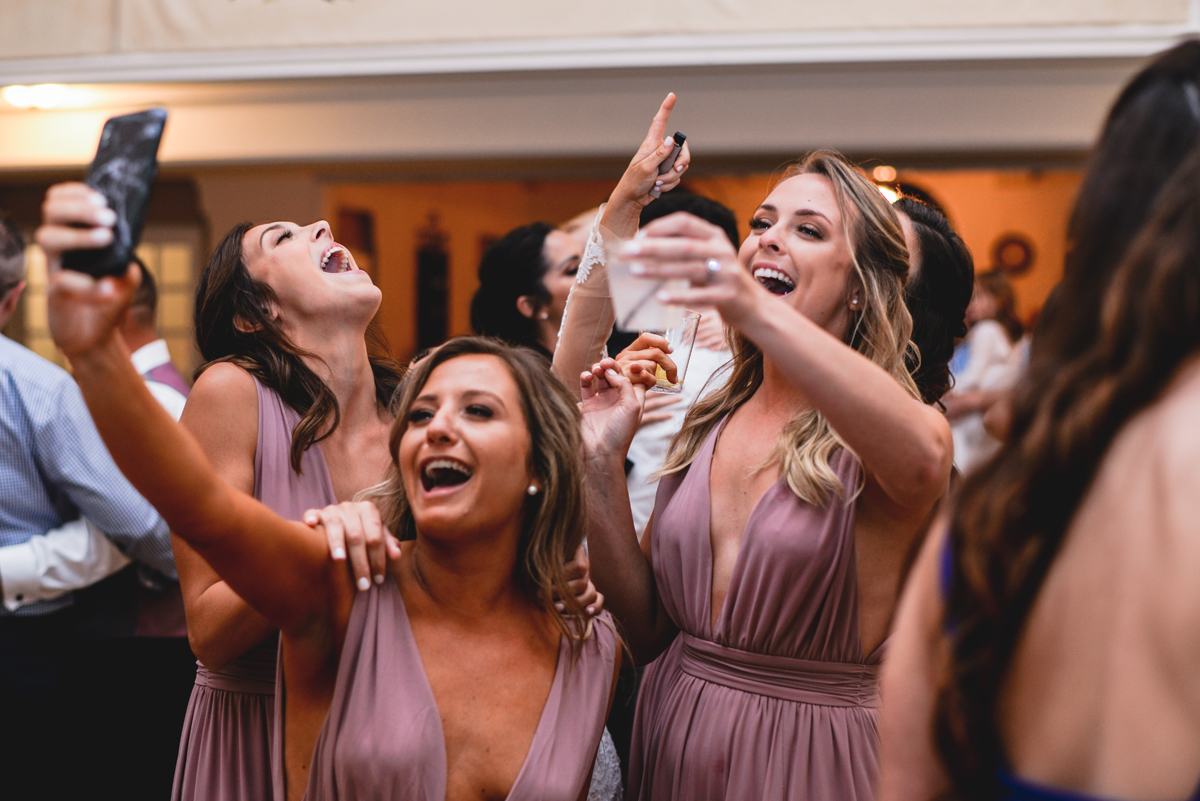 bridesmaids, singing, iphone, party