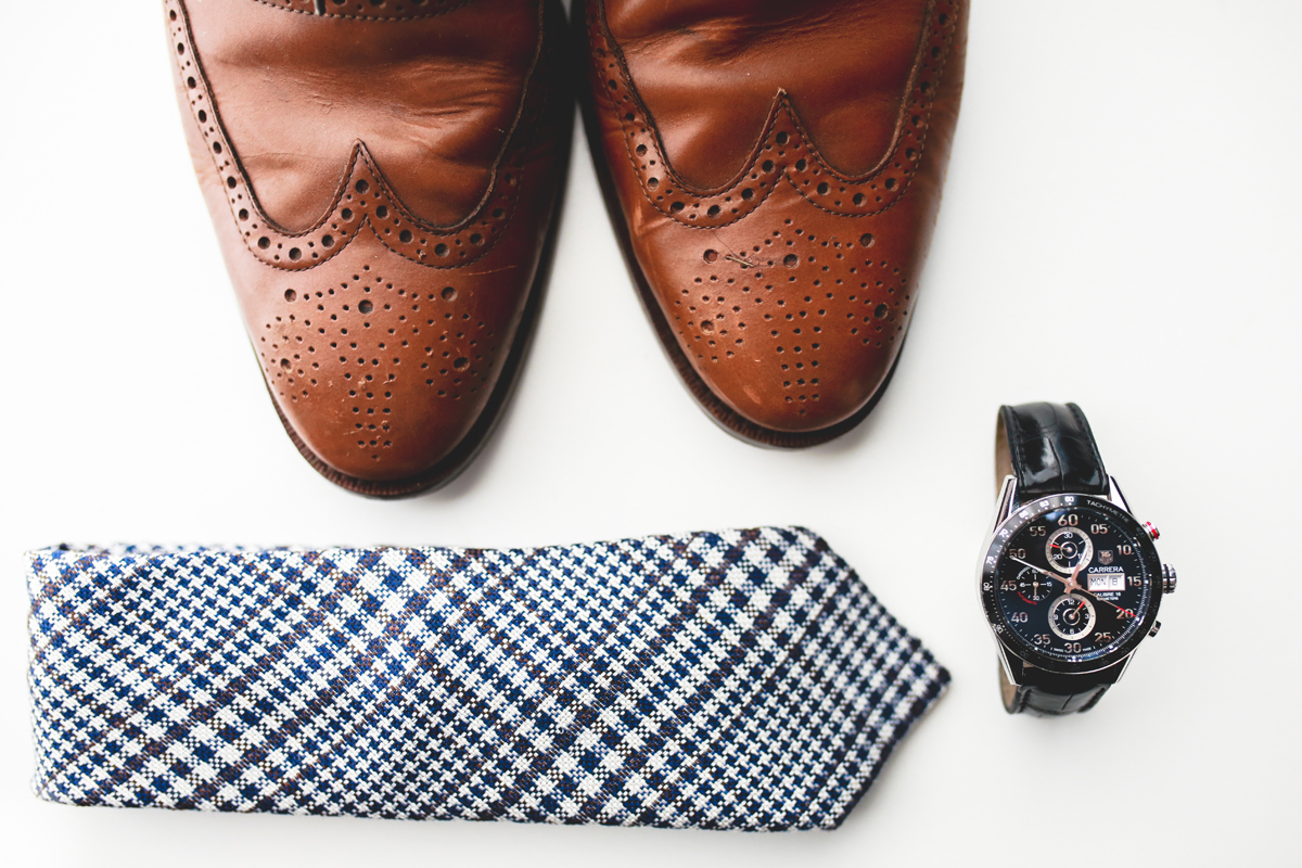 shoes, tie, watch, groom, details