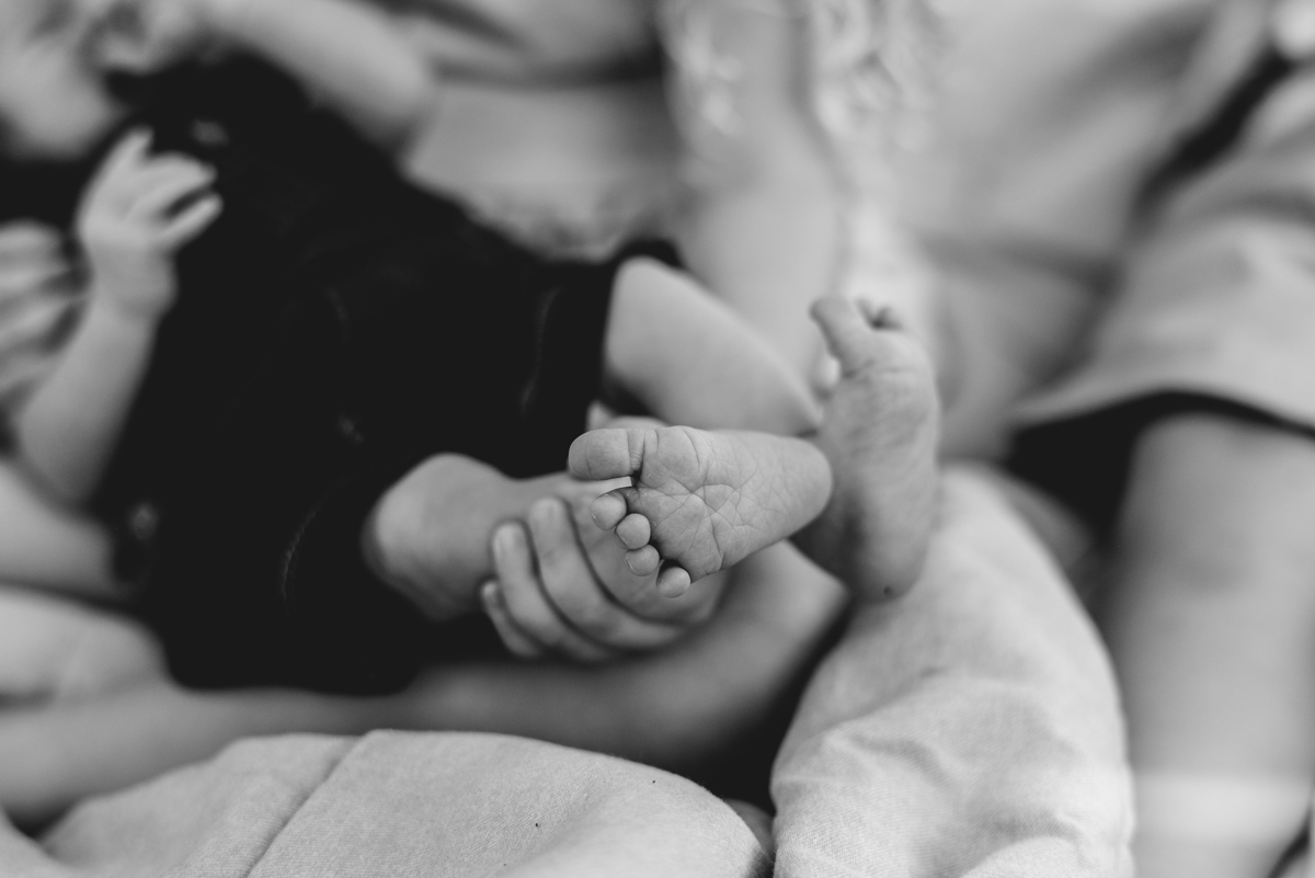 black and white, baby, feet, kids, siblings, sister