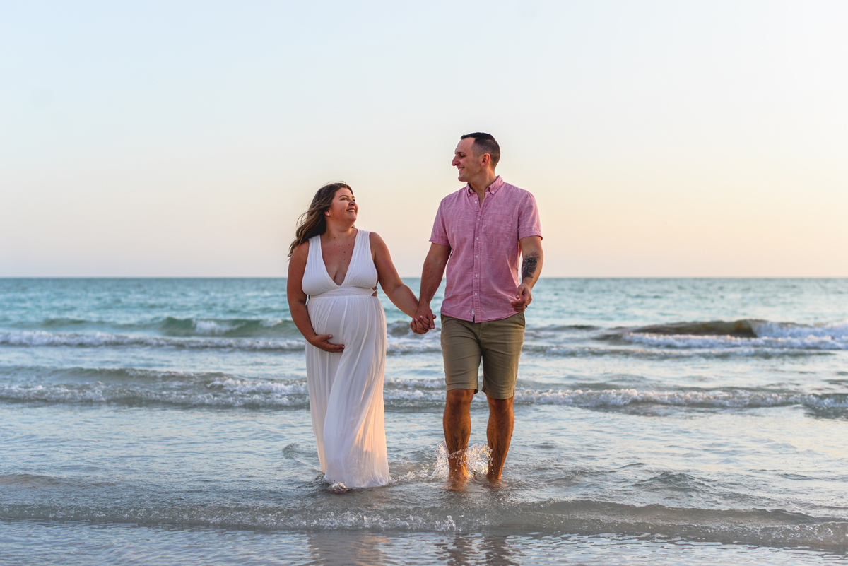 ocean, waves, couple, walking, holding hands