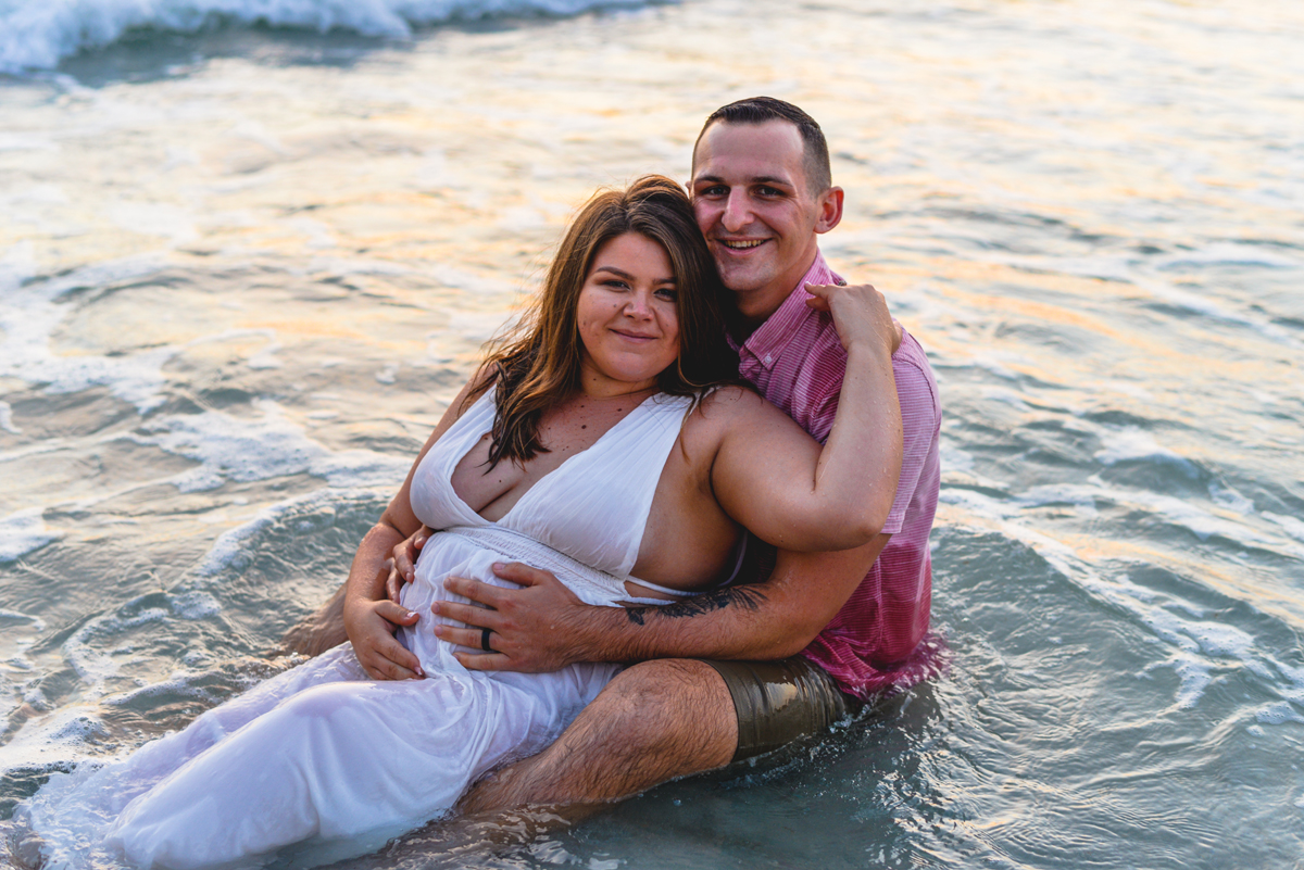 ocean, waves, water, couple, maternity, water