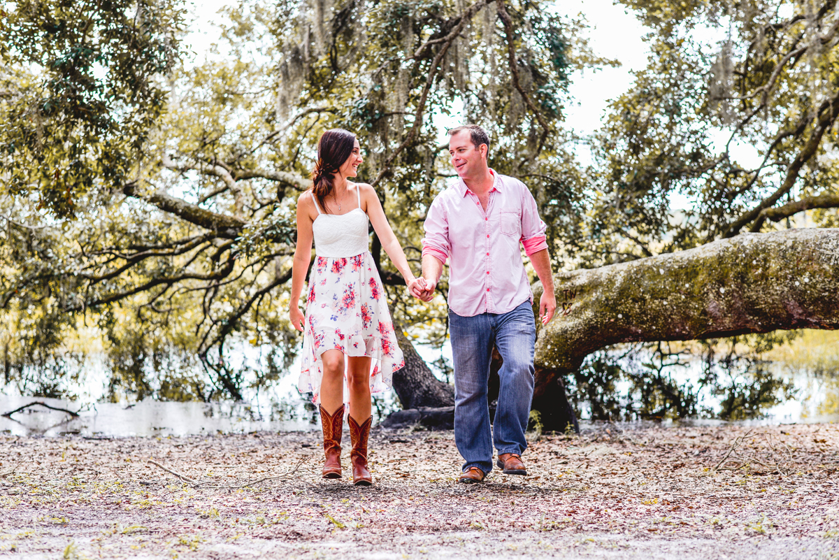 couple, holding hands, walking, water, tree