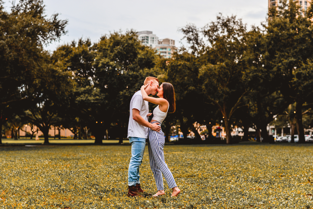 engagement photos in st. pete