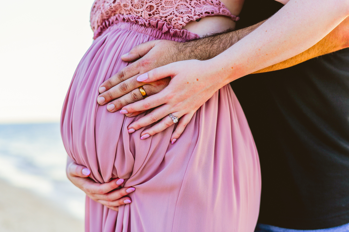 Maternity Session at Picnic Island