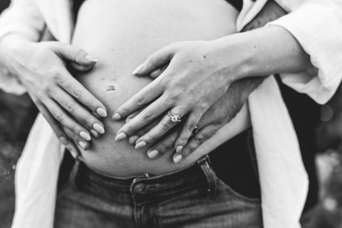 Maternity Session at Picnic Island