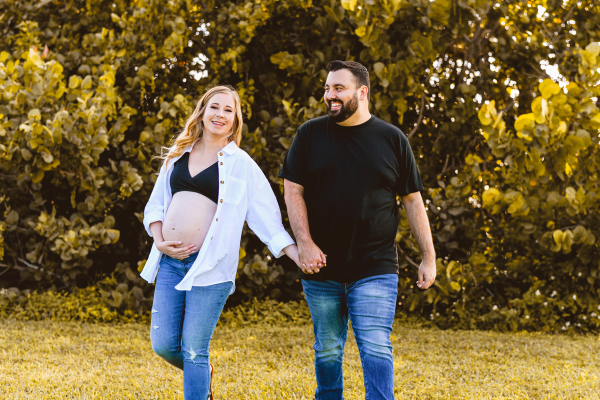 Maternity Session at Picnic Island